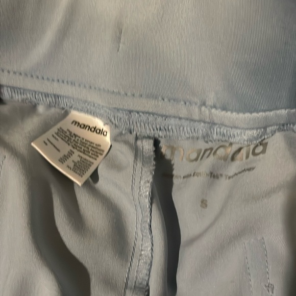 Mandala scrub set in Powder Blue - small top and small pants - Picture 4 of 8